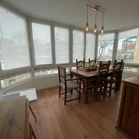 Mhouse Lease 3br Sea & Center Apartament